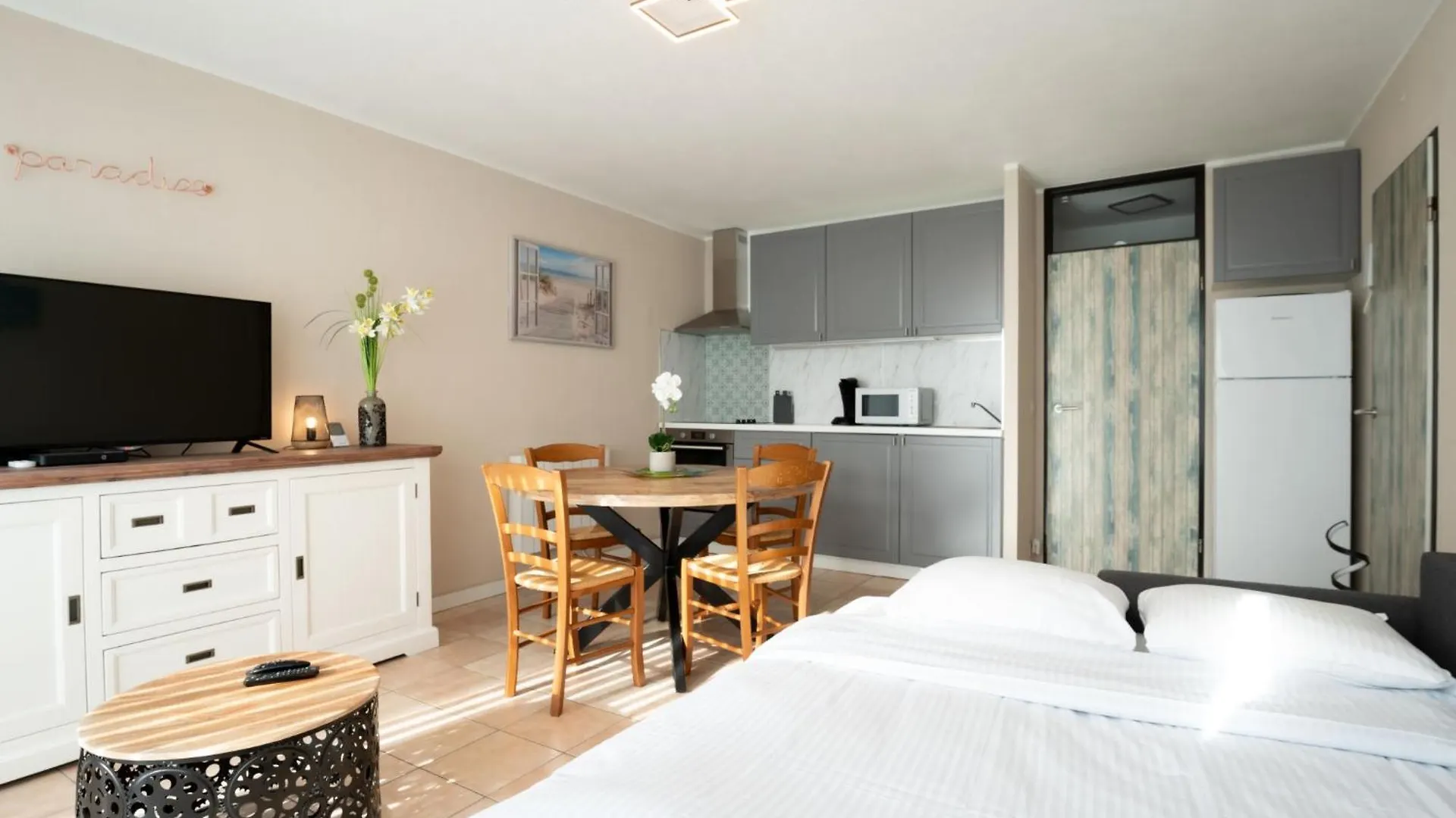 Studio Residentie Astrid-14 By Interhome Bredene 0*,  Belgium